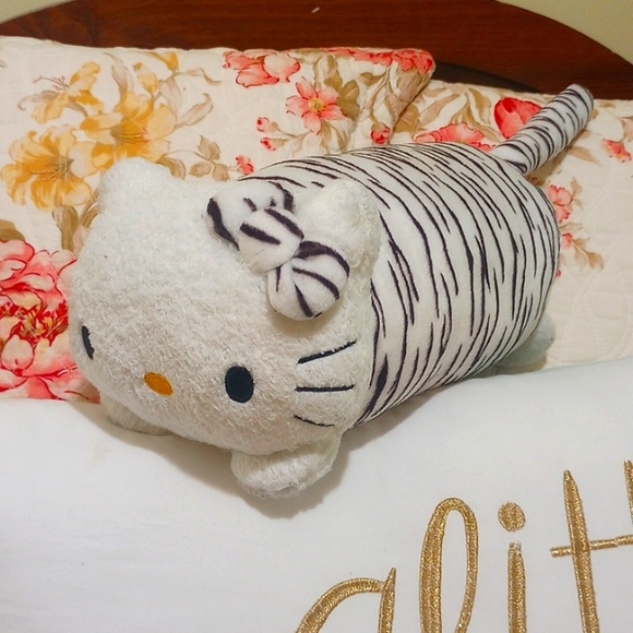 Hello Kitty Other - 🎉Host Pick🎉Vintage Hello Kitty Pillow